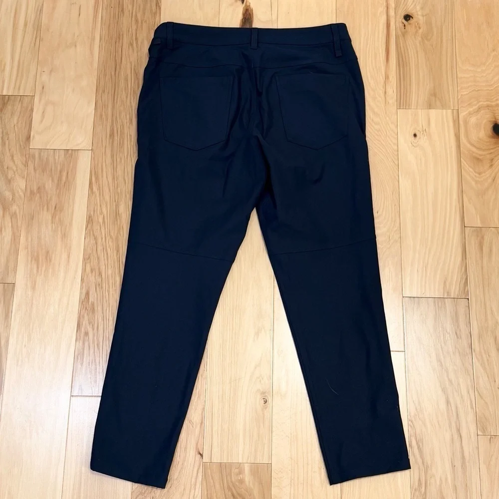 LIKE NEW Lululemon ABC Slim-Fit Pant 27